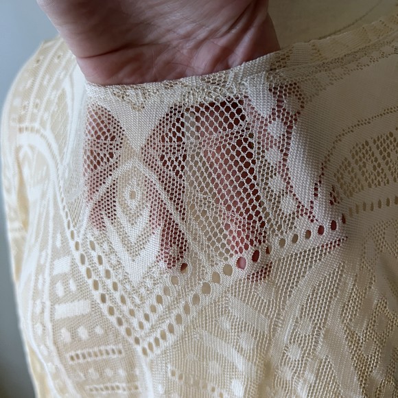 BCBG L Agda Cream Off White Lace Mesh See Through Stretch Top Shirt POSH56 - Picture 2 of 12